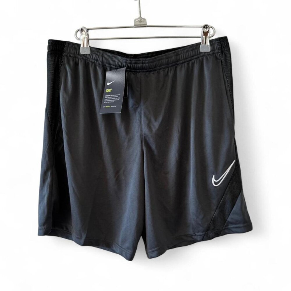 New Nike Men’s Sz Large Dri Fit Academy Pro Soccer Shorts Black
